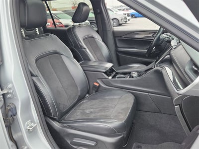 2022 Jeep Grand Cherokee L Altitude