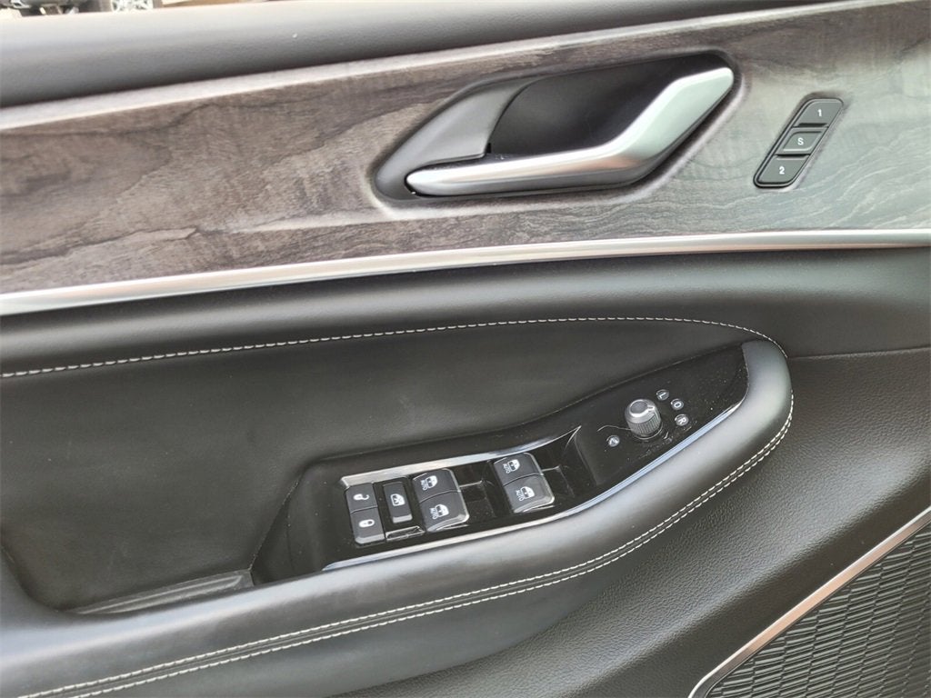 2023 Jeep Grand Cherokee L Overland 4x4