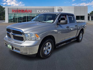 2022 RAM 1500 Classic SLT Crew Cab 4x2 5'7" Box