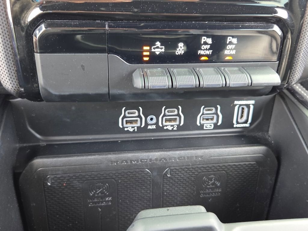 2025 RAM 1500 Limited Crew Cab 4x4 5'7" Box