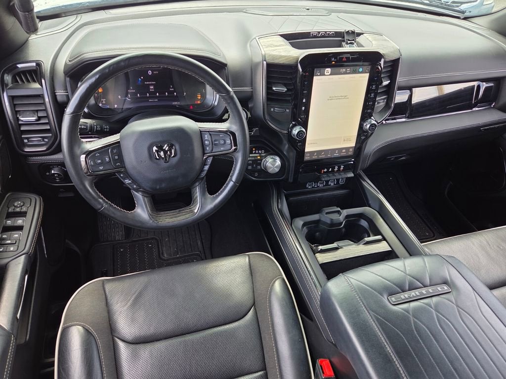 2025 RAM 1500 Limited Crew Cab 4x4 5'7" Box
