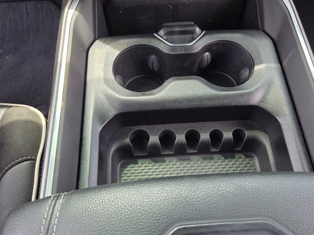 2025 RAM 1500 Laramie Crew Cab 4x4 5'7" Box