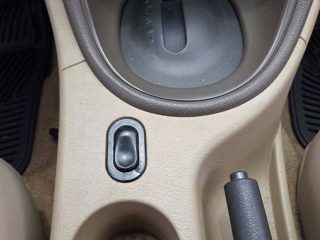 2001 Ford Mustang GT Deluxe