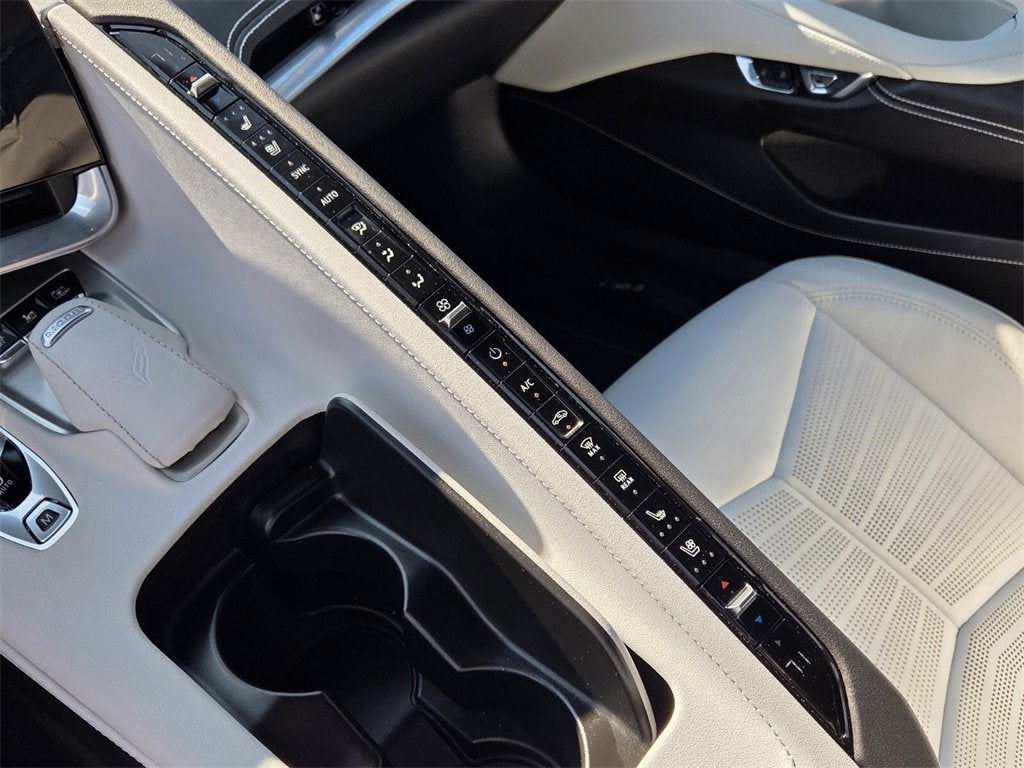 2024 Chevrolet Corvette Stingray 2LT