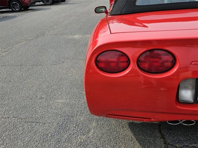 2004 Chevrolet Corvette Base