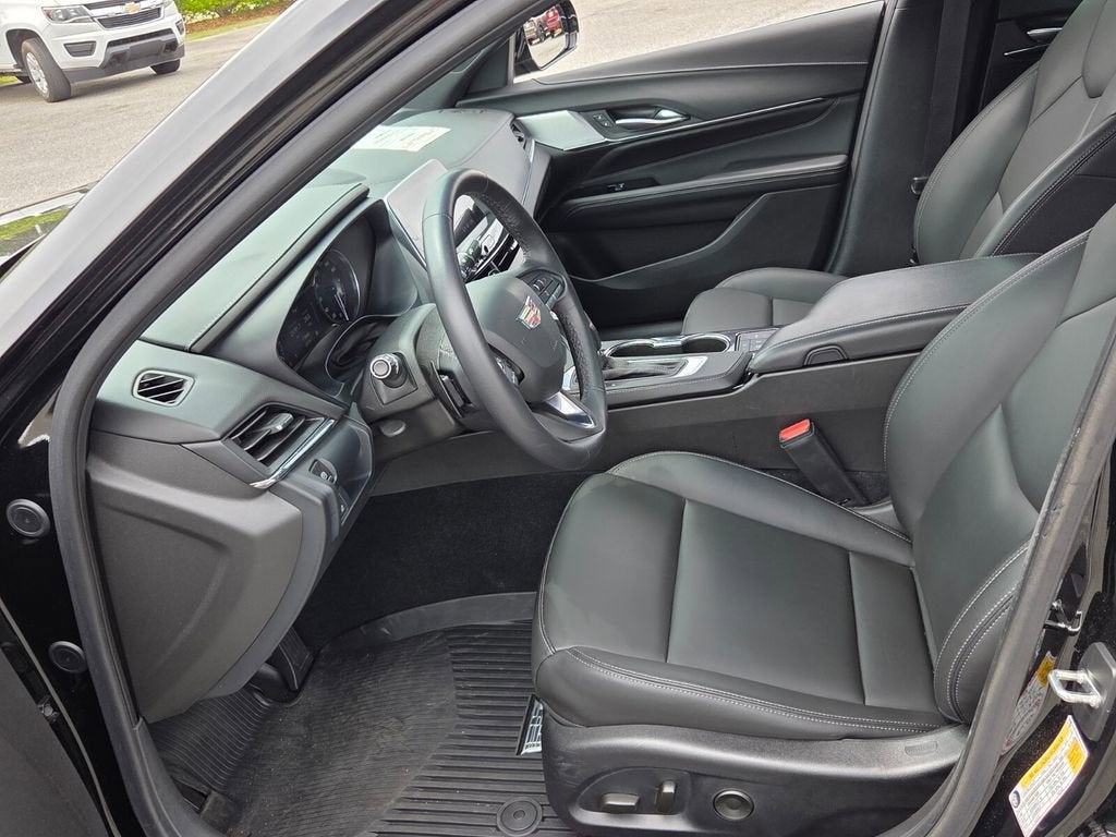 2024 Cadillac CT4 Luxury