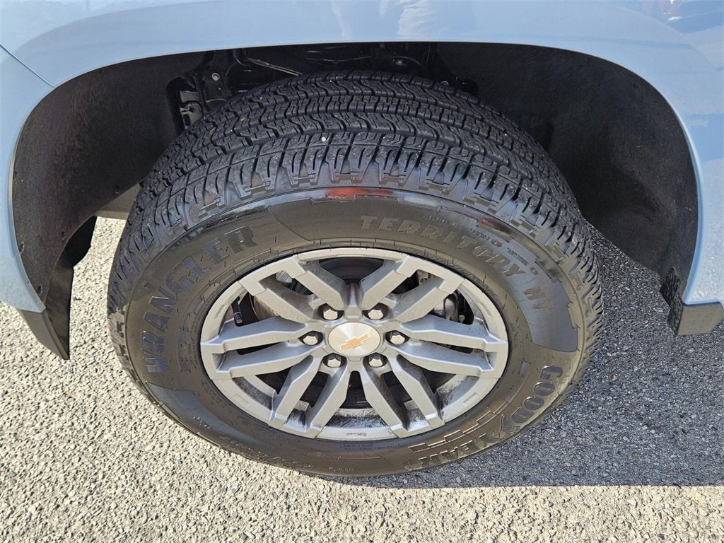 2025 Chevrolet Colorado WT/LT