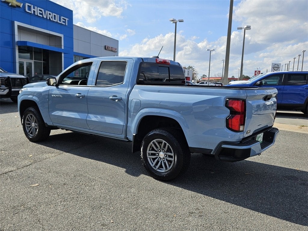 2025 Chevrolet Colorado WT/LT