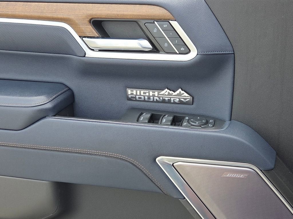 2022 Chevrolet Silverado 1500 High Country