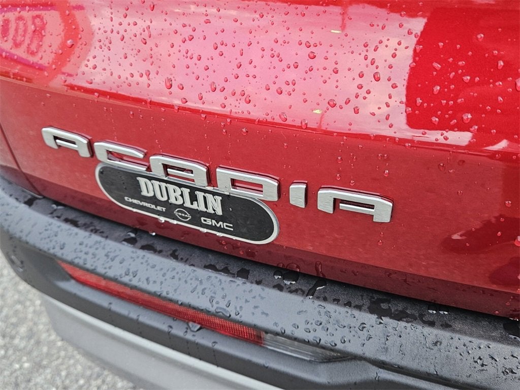 2025 GMC Acadia Elevation