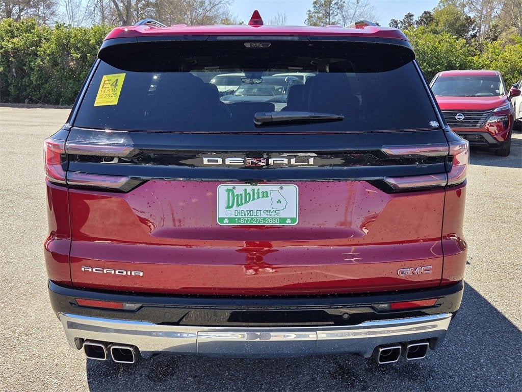 2025 GMC Acadia Denali