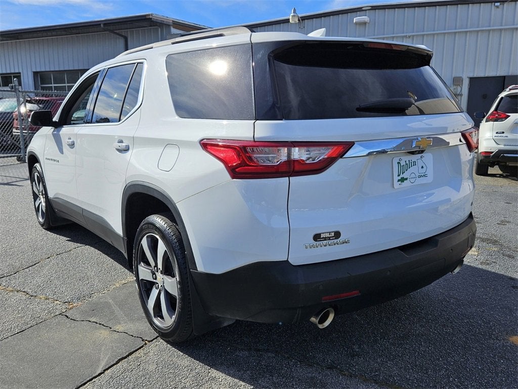 2021 Chevrolet Traverse LT Leather