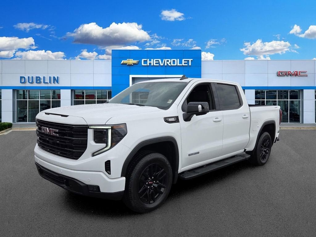 2026 GMC Sierra 4WD Crew Cab Short Box Elevation's photo