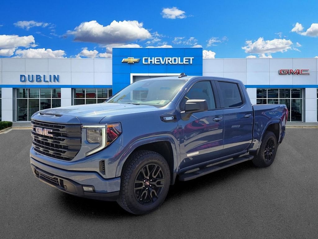 2026 GMC Sierra 4WD Crew Cab Short Box Elevation's photo