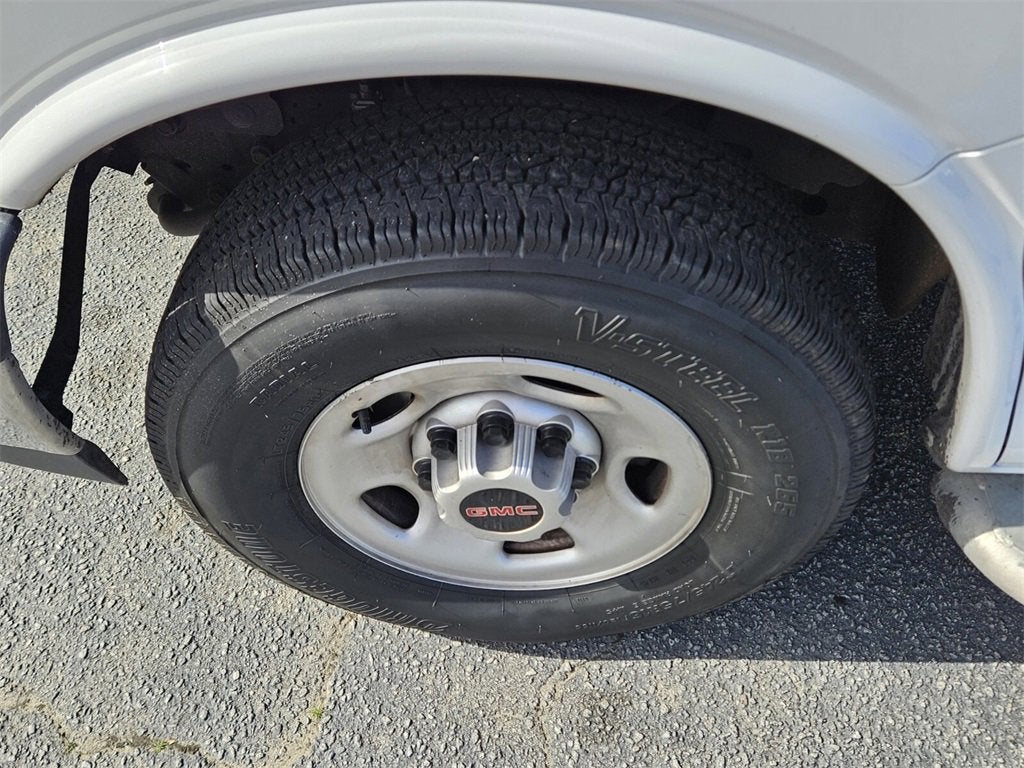 2023 GMC Savana Cargo 2500 Work Van