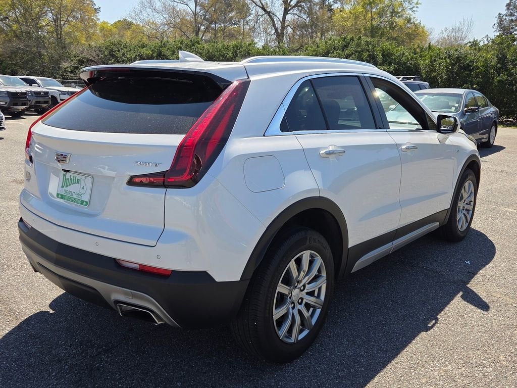 2023 Cadillac XT4 Premium Luxury