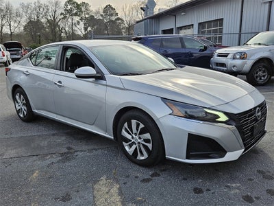 2023 Nissan Altima S FWD