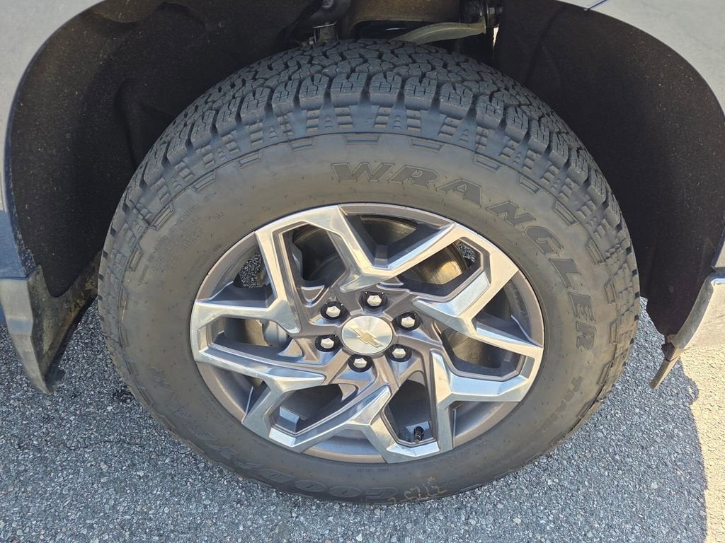 2024 Chevrolet Silverado 1500 LT