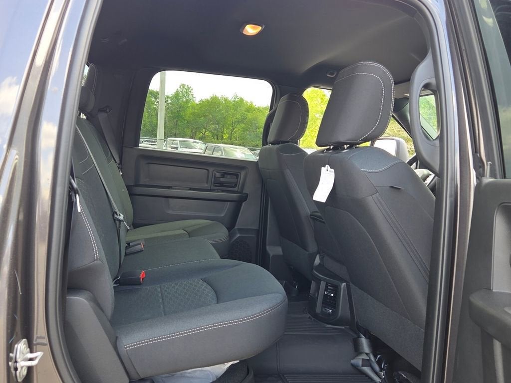 2026 RAM 3500 Tradesman Crew Cab 4x4 8' Box