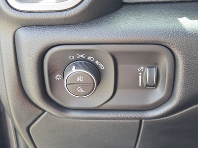 2026 RAM 3500 Tradesman Crew Cab 4x4 8' Box