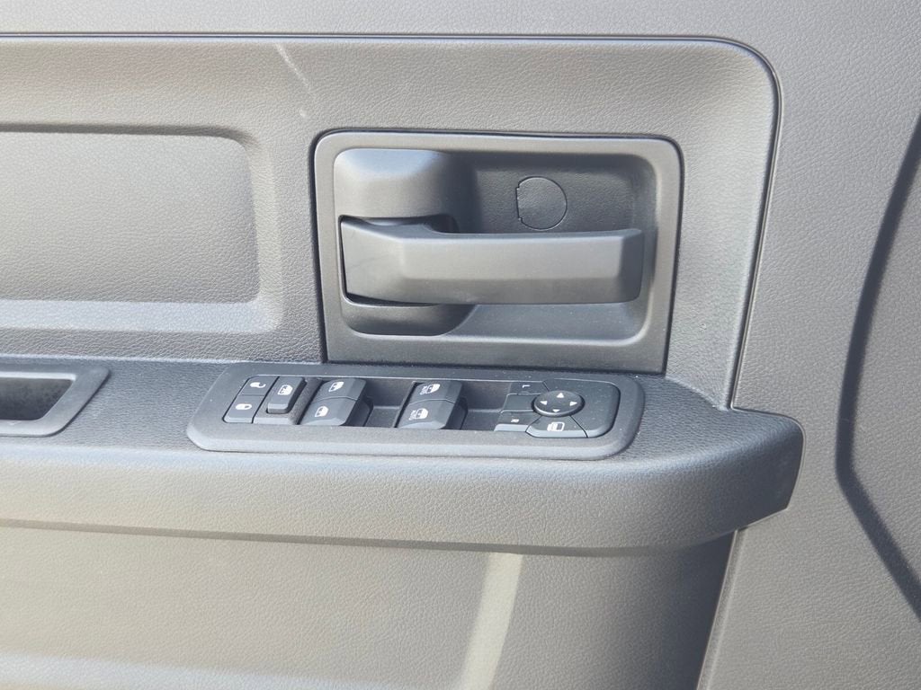 2026 RAM 3500 Tradesman Crew Cab 4x4 8' Box