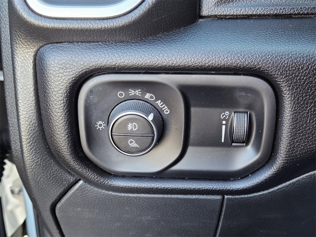 2024 RAM 2500 Big Horn Crew Cab 4x4 6'4" Box