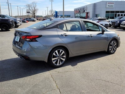 2020 Nissan Versa SR Xtronic CVT