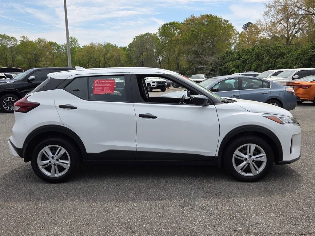 2025 Nissan Kicks Play S