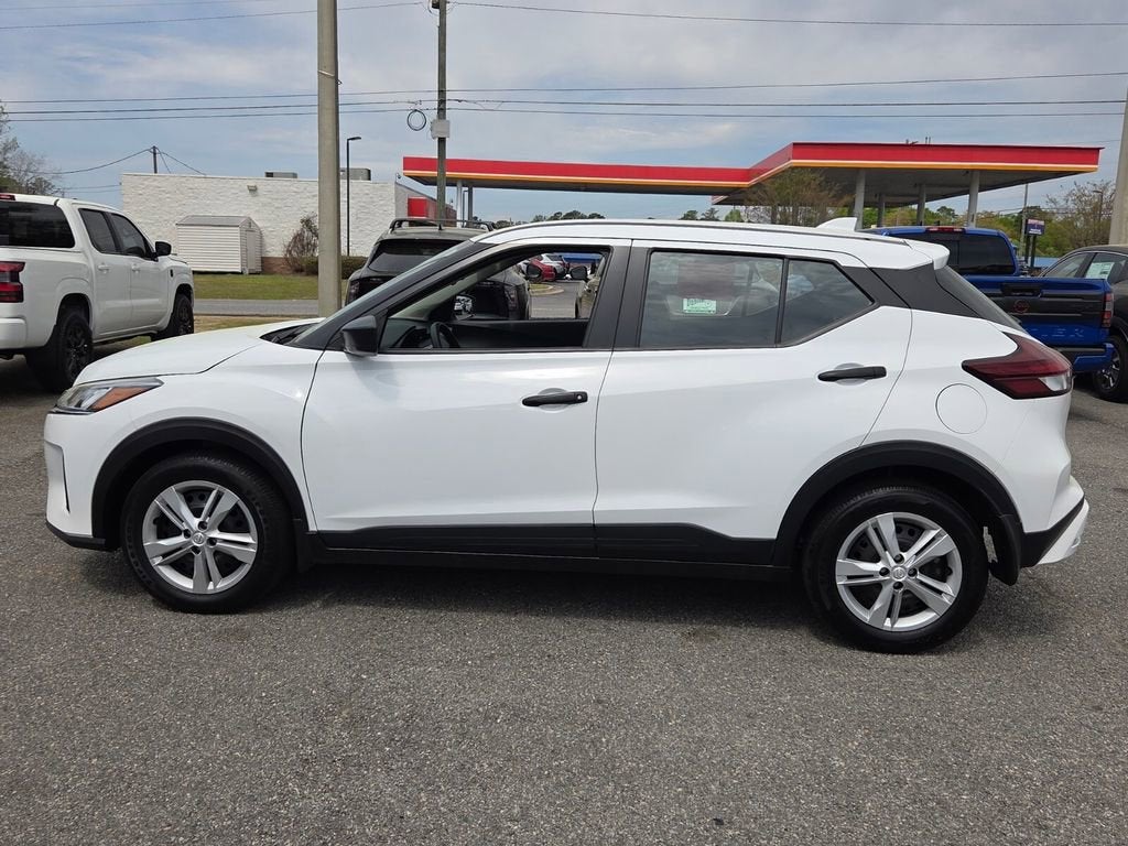 2025 Nissan Kicks Play S