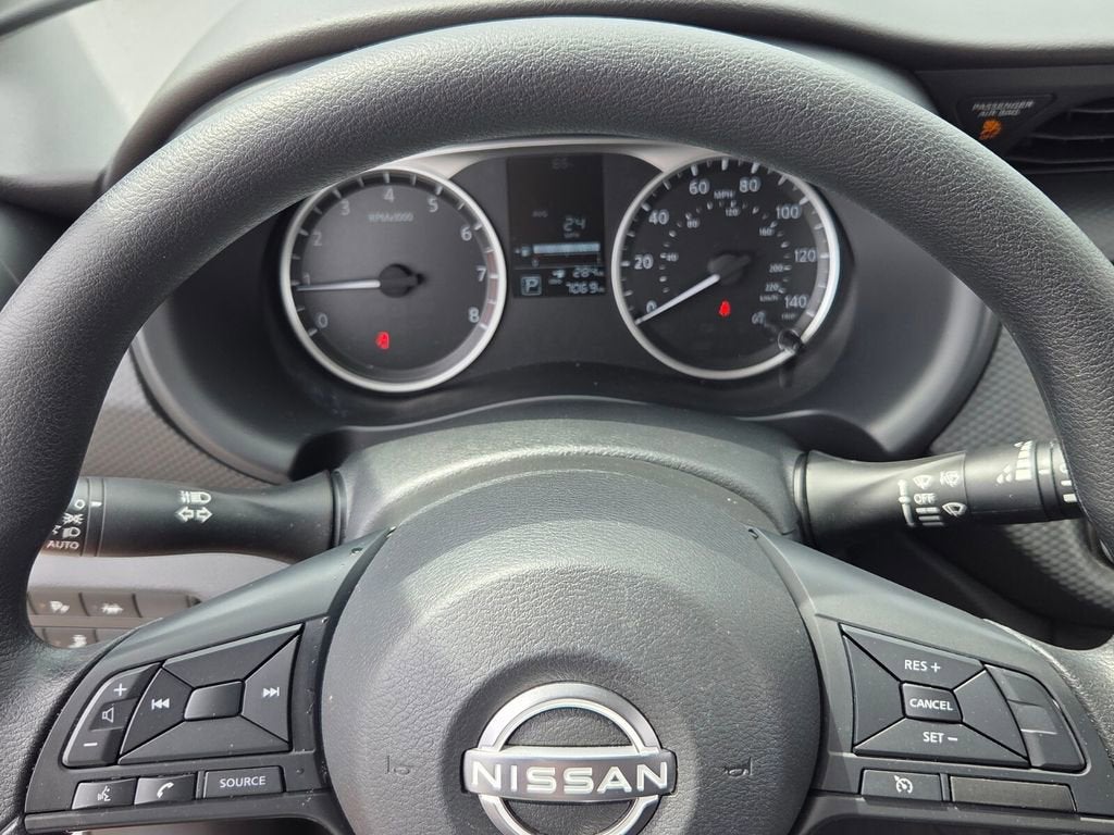 2025 Nissan Kicks Play S