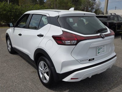 2025 Nissan Kicks Play S