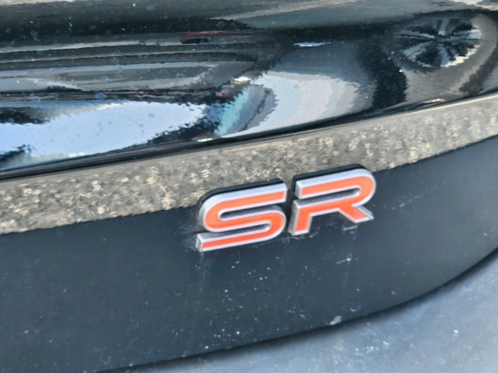 2025 Nissan Kicks SR FWD