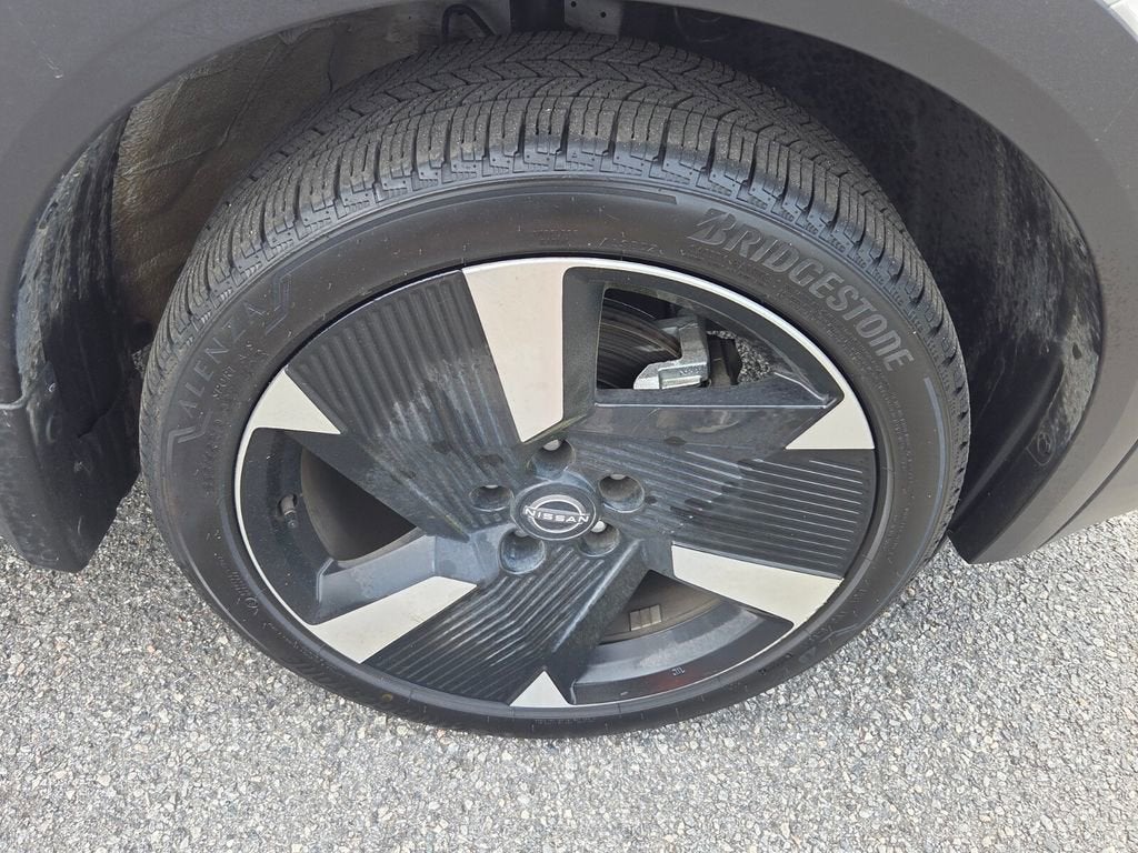 2025 Nissan Kicks SR Intelligent AWD