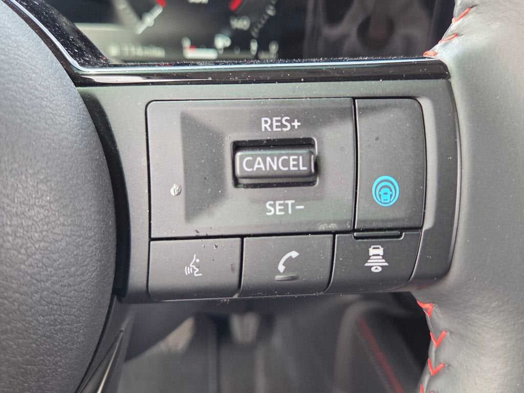 2025 Nissan Kicks SR Intelligent AWD