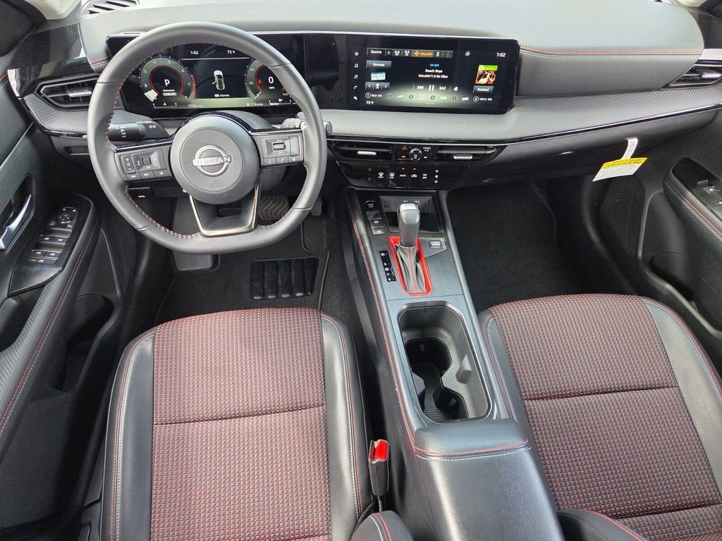 2025 Nissan Kicks SR Intelligent AWD