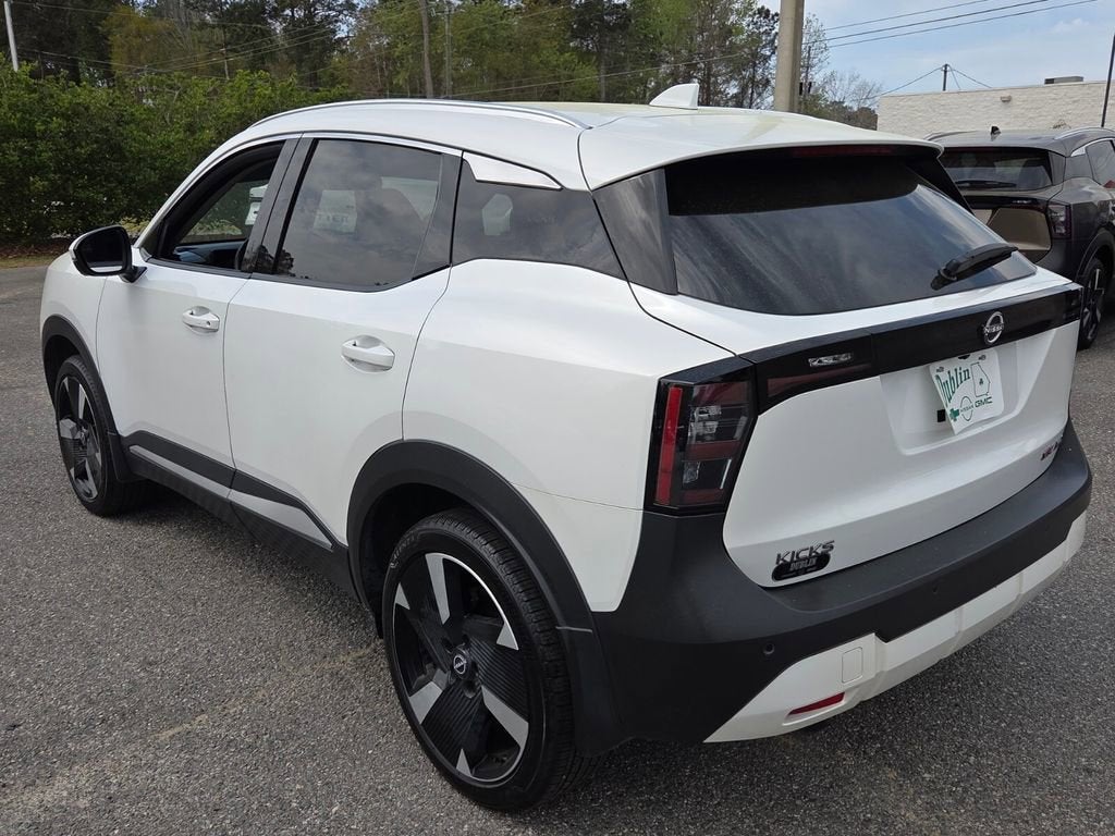 2025 Nissan Kicks SR Intelligent AWD