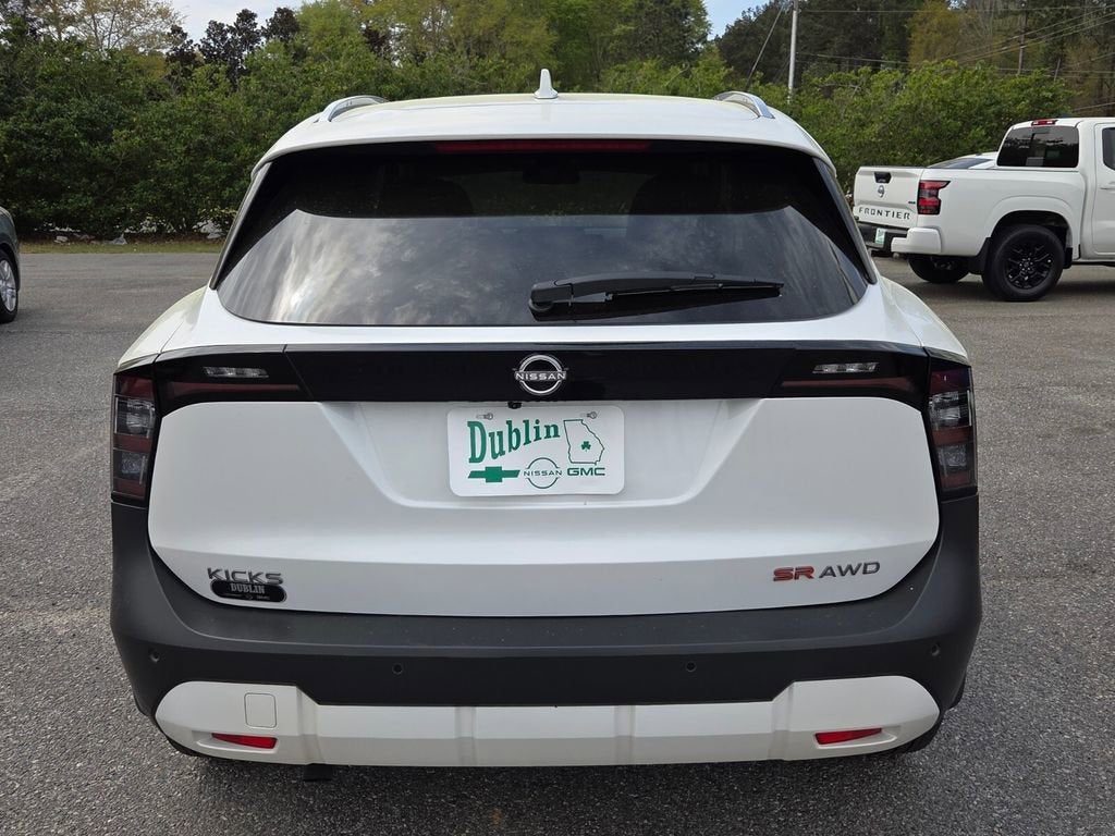 2025 Nissan Kicks SR Intelligent AWD