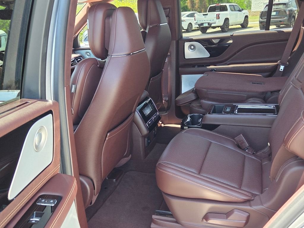 2021 Lincoln Aviator Black Label