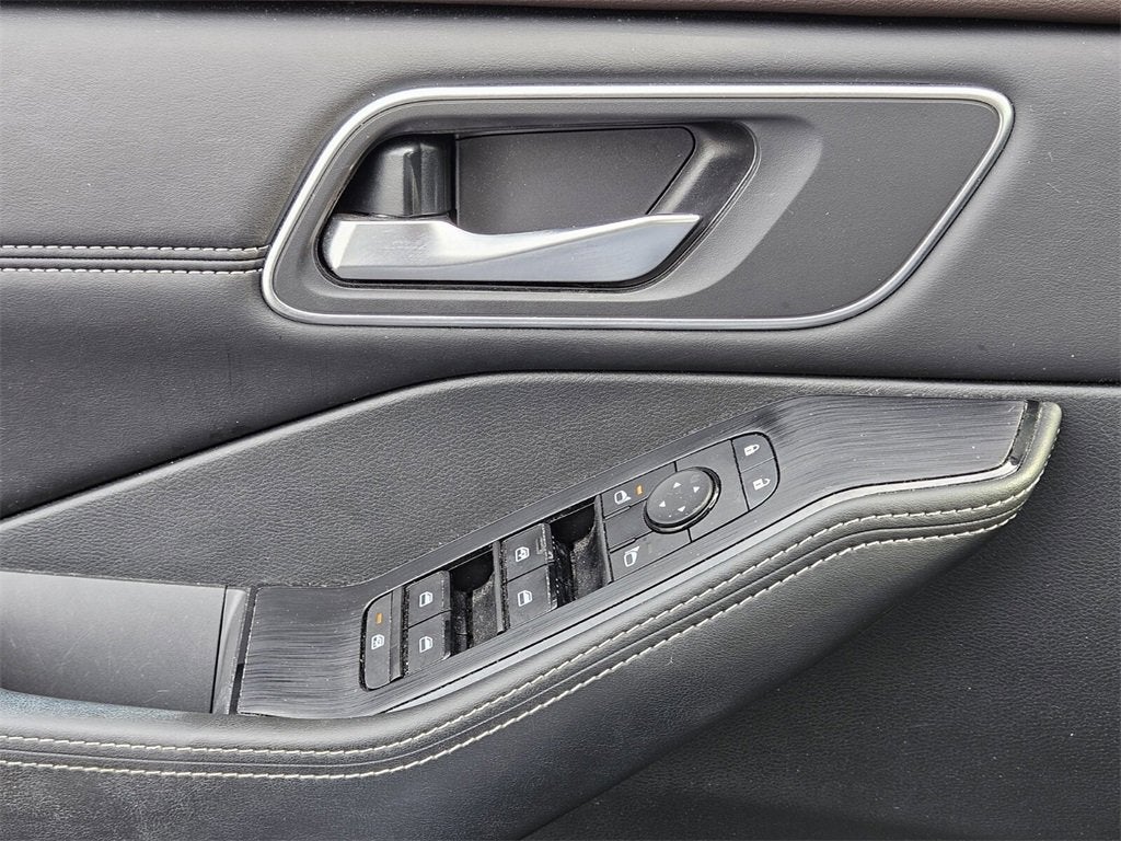 2021 Nissan Rogue SV FWD