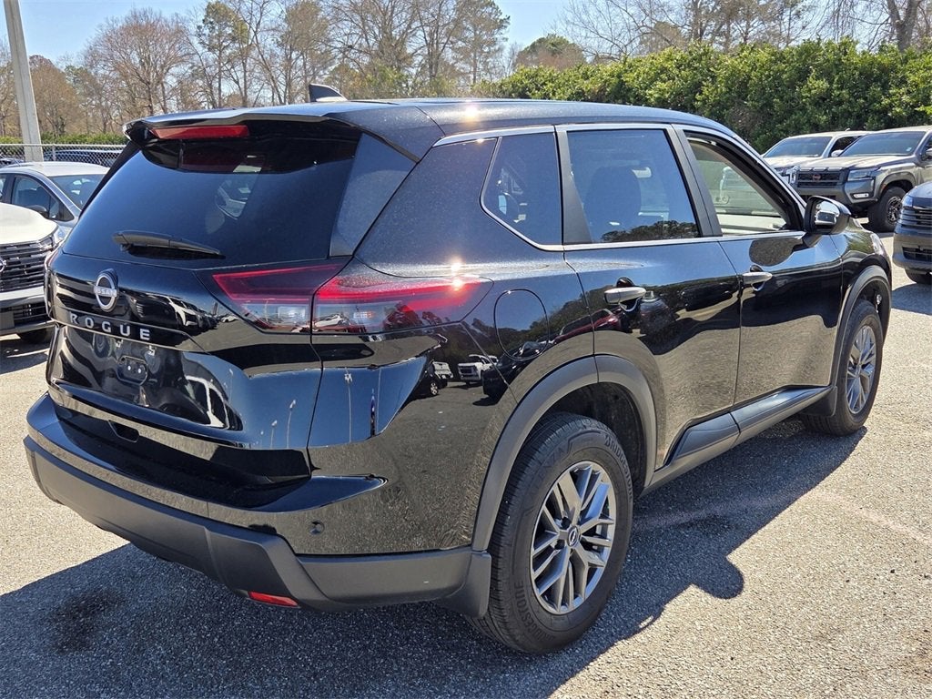 2025 Nissan Rogue S FWD