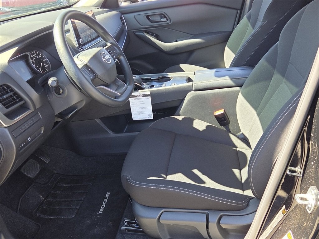 2025 Nissan Rogue S FWD