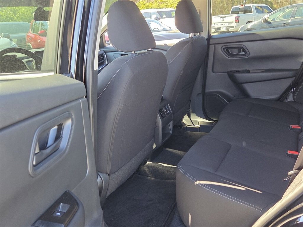 2025 Nissan Rogue S FWD