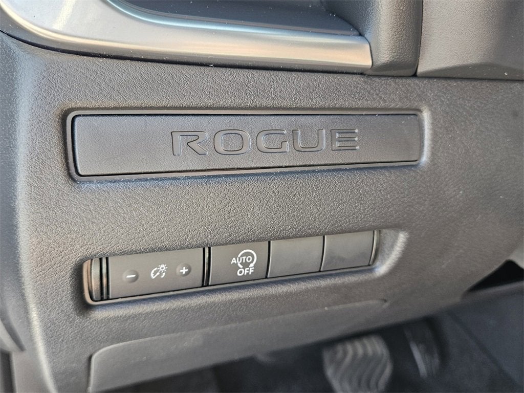 2025 Nissan Rogue S Intelligent AWD