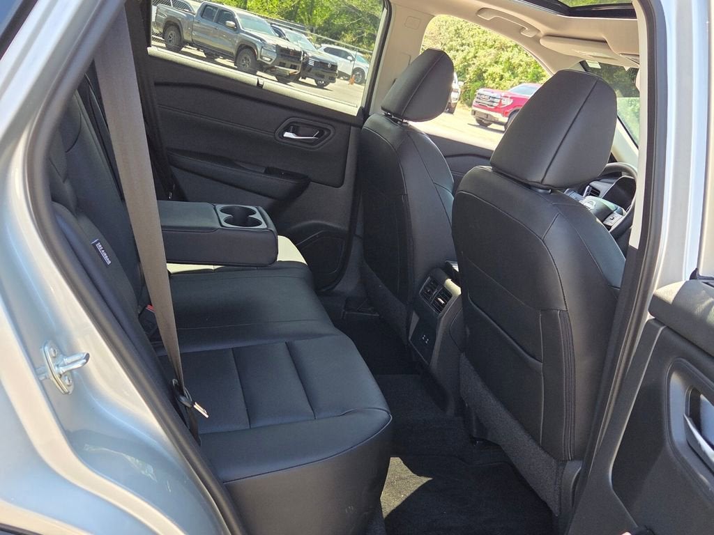 2025 Nissan Rogue SV FWD