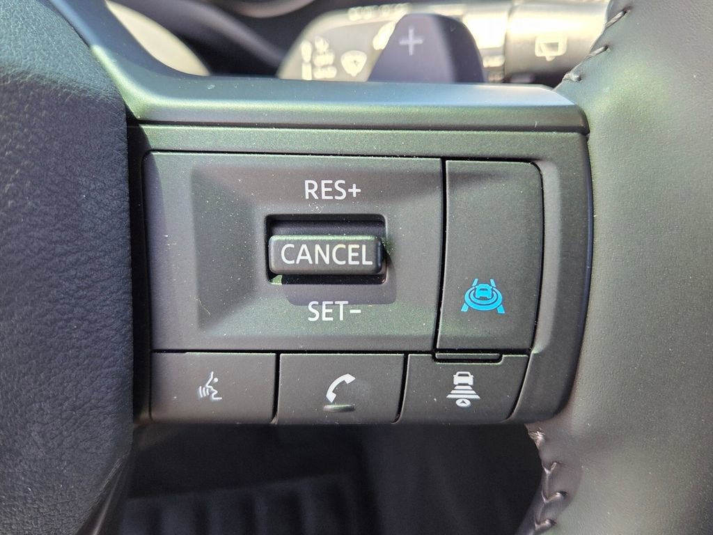 2025 Nissan Rogue SV FWD