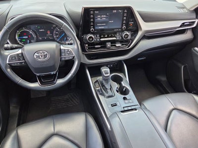 2021 Toyota Highlander Hybrid XLE