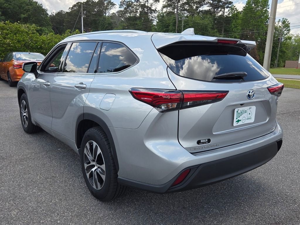 2021 Toyota Highlander Hybrid XLE