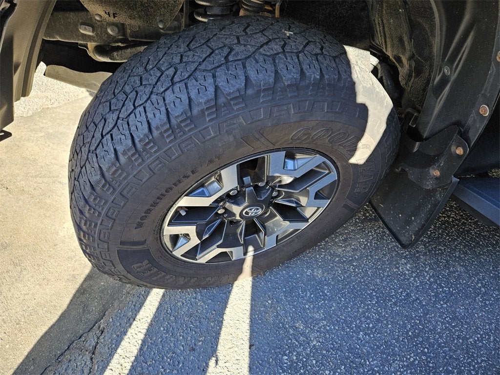 2018 Toyota Tacoma SR