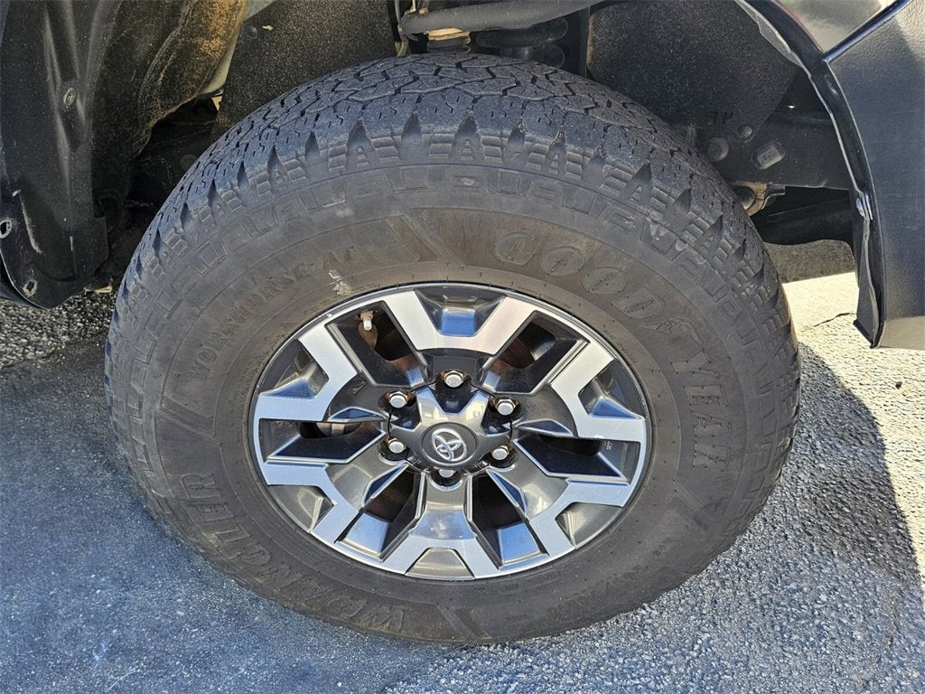 2018 Toyota Tacoma SR