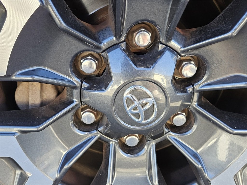 2018 Toyota Tacoma SR